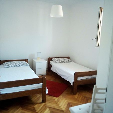 Apartments Mirela Novigrad  Exterior photo