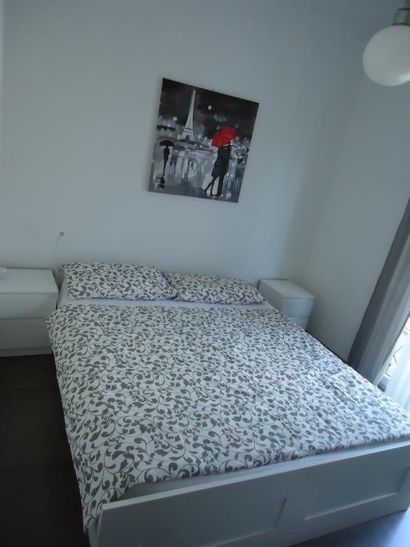 Apartments Mirela Novigrad  Exterior photo