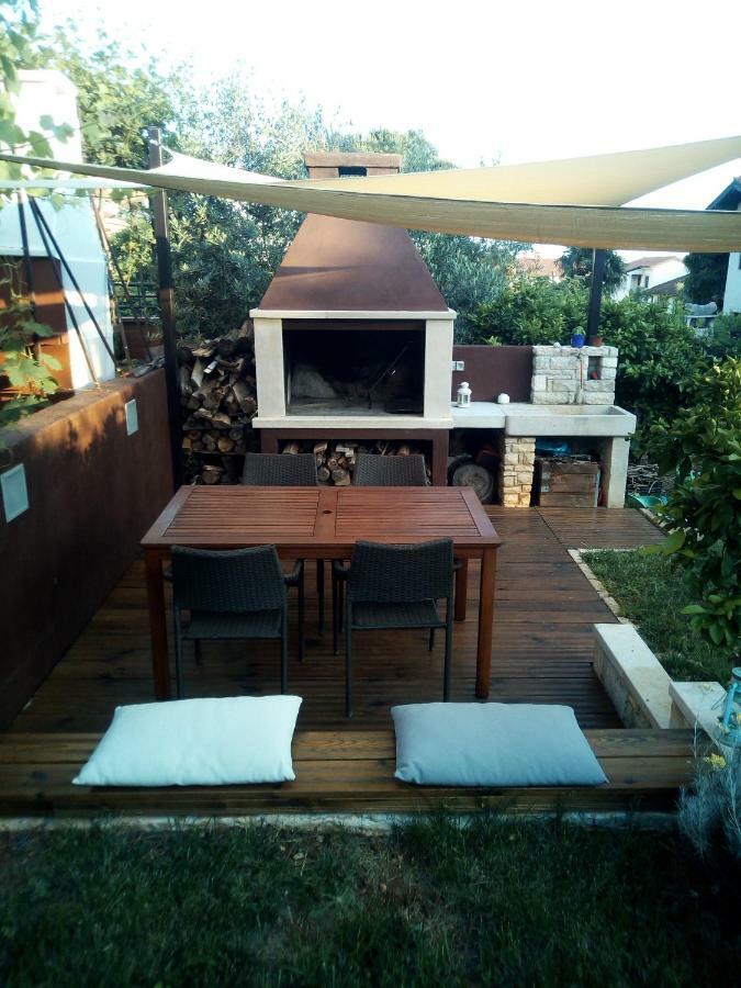 Apartments Mirela Novigrad  Exterior photo